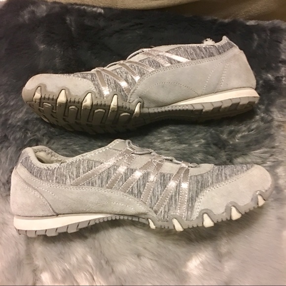 Skechers Shoes - ❤️ Sketchers memory foam shoes sneakers Sz 10